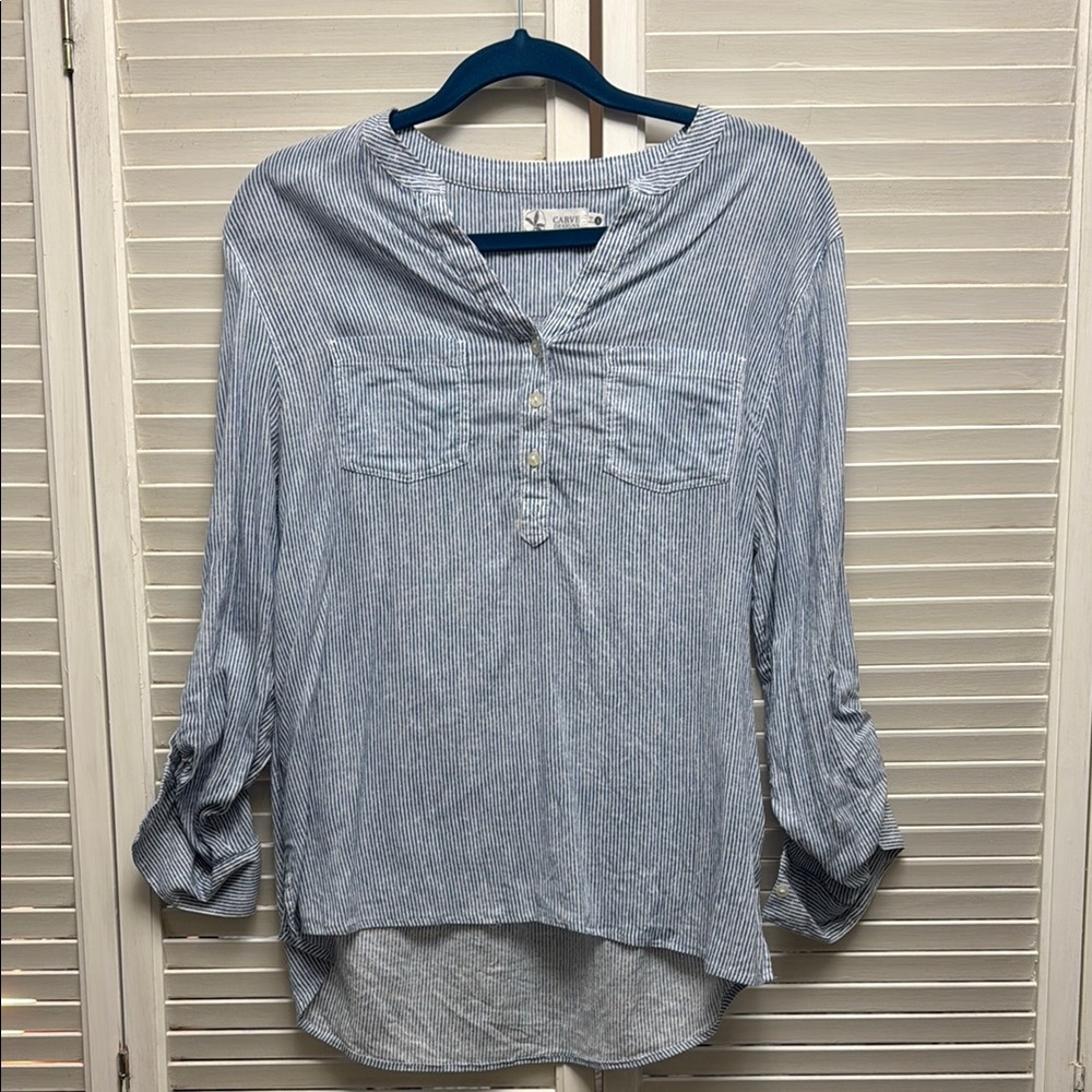 Carve Designs Gray 3/4 Sleeve Blouse with Mandarin Collar
